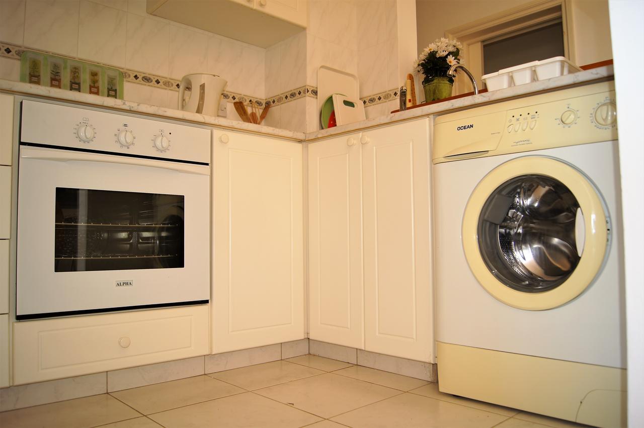 Paradise Gardens Prestige And Lovely Apartment Paphos Esterno foto